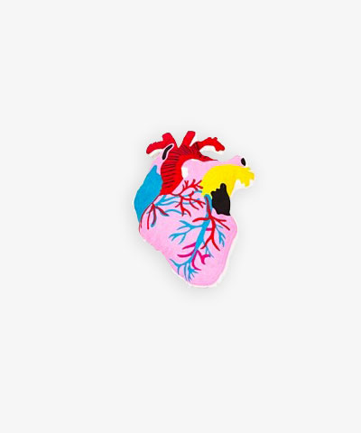 Domusarreda_KitschKitchen_Cushion-Corazon