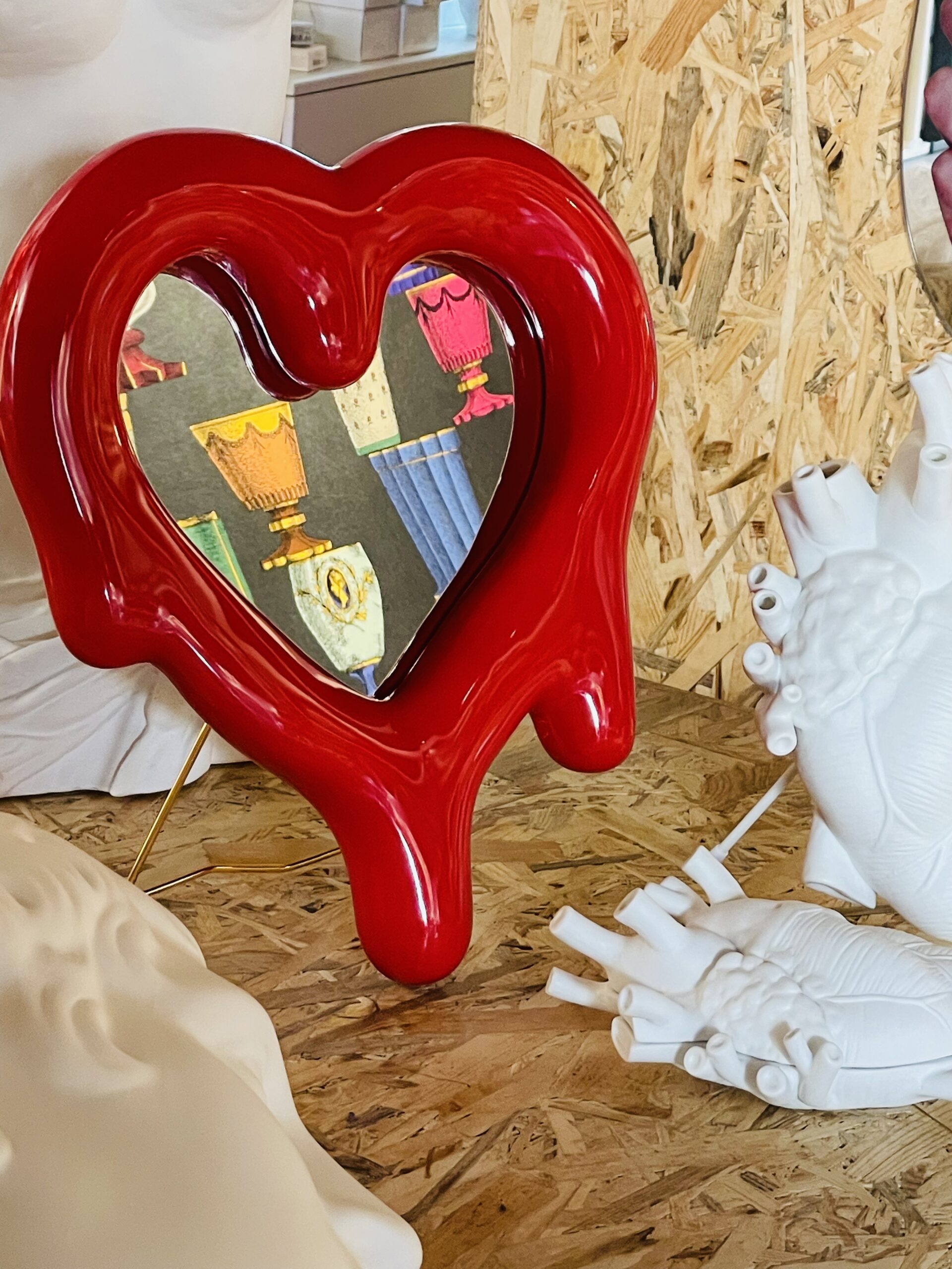 A3C7E27E-80D7-40A4-989A-7B2433C1954E